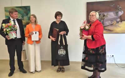Kuršėniškė Alma Stugienė įvertinta už nuopelnus etnokultūrai, Birutė Poškienė išrinkta Žemaitijos regioninės etninės kultūros globos tarybos pirmininke