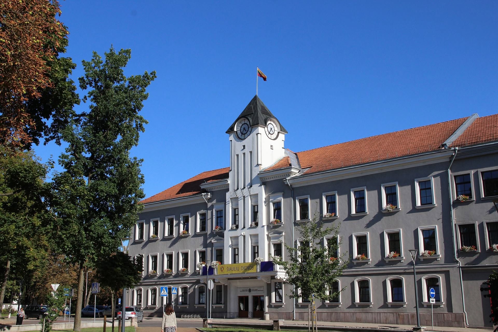 Karjeros galimybė Šiaulių miesto savivaldybėje: siūlo beveik 2,8 tūkst. eurų atlyginimą