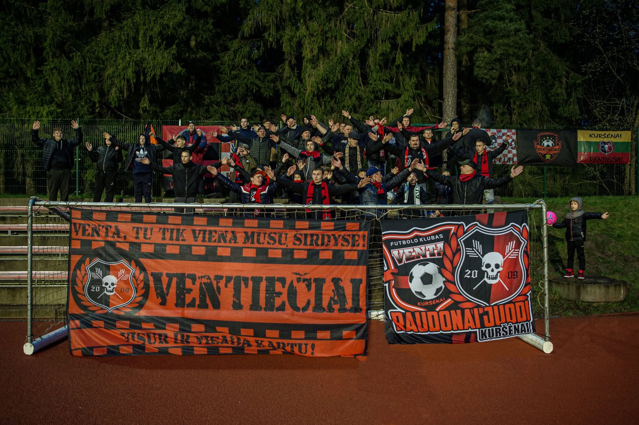 Penktadienį Kuršėnuose vėl virs futbolo aistros – „Venta“ namuose pasitinka Vilniaus „Ataką“