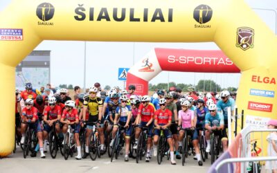 Šiauliuose praūžė dviračių šventė: į trasą stojo beveik 300 dalyvių