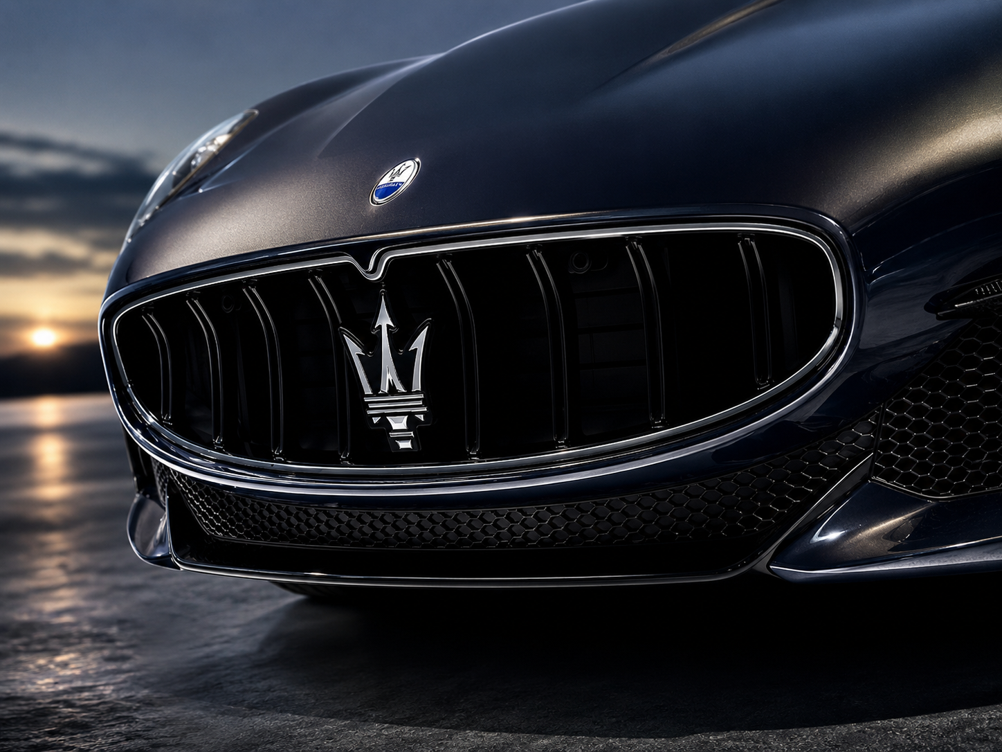 NAISIUOSE GIRTO VAIRUOTOJO „ŠKODA“ TARANAVO „MASERATI“ – PO SMŪGIO VYRAS PASIŠALINO