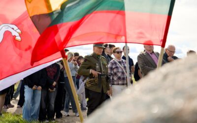 Akmenaičiuose pagerbtas už Lietuvos laisvę žuvusių partizanų atminimas